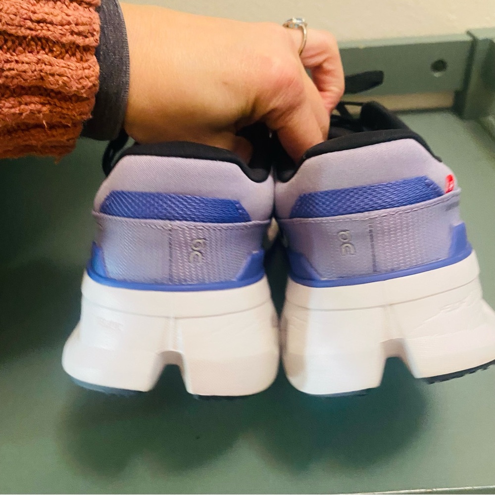 On Running Cloud Runner 2 in Nimbus and Blueberry - Picture 13 of 16